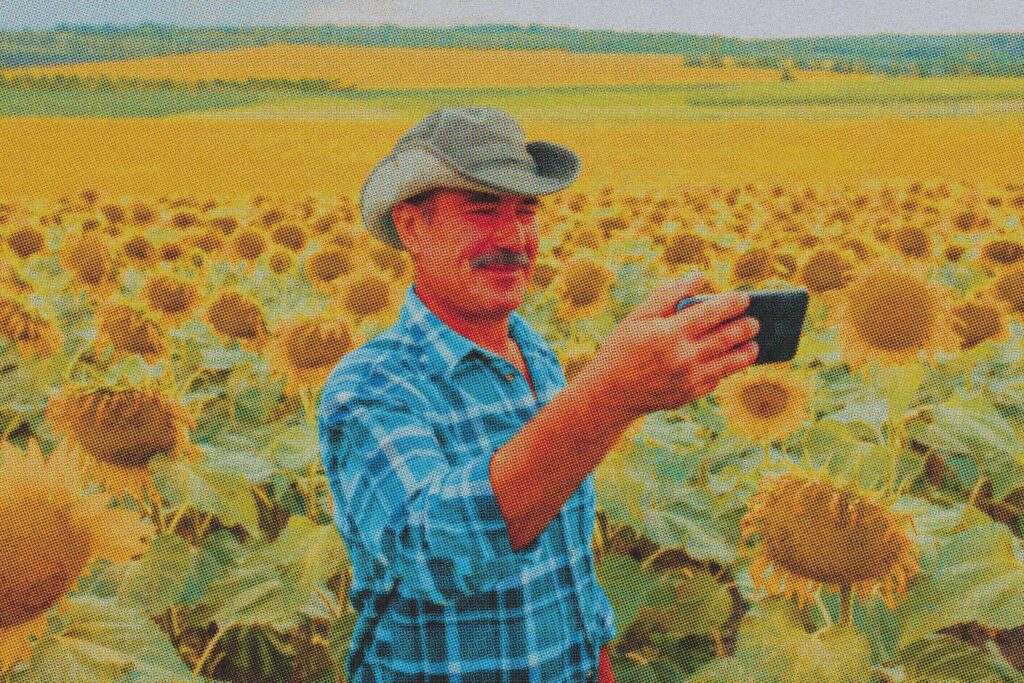 farmer taking a selfie and selling on Localtarian online farmers market